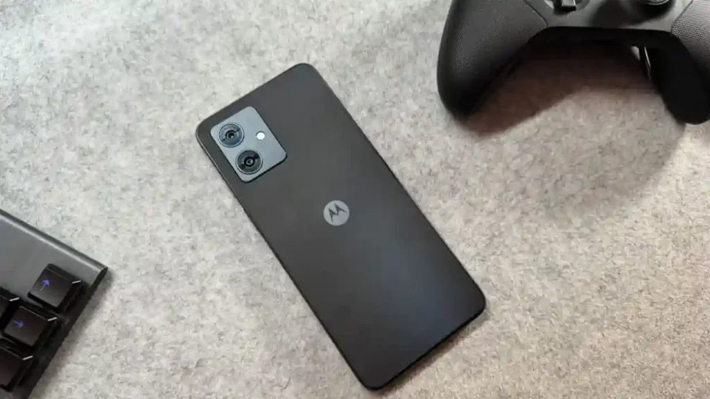 Motorola G54 5G Smartphone: शानदार फीचर्स के साथ बेहतरीन परफॉर्मेंस, मात्र 7,999 रुपये में खरीदें